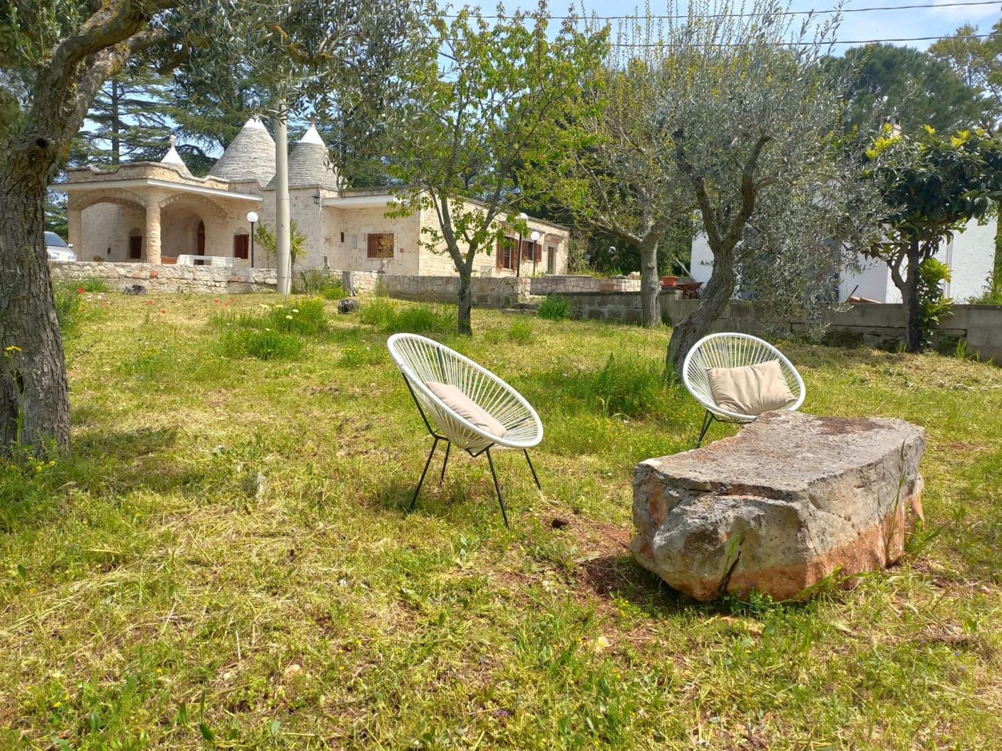 Trulli Pinnacoli Locorotondo Exterior foto